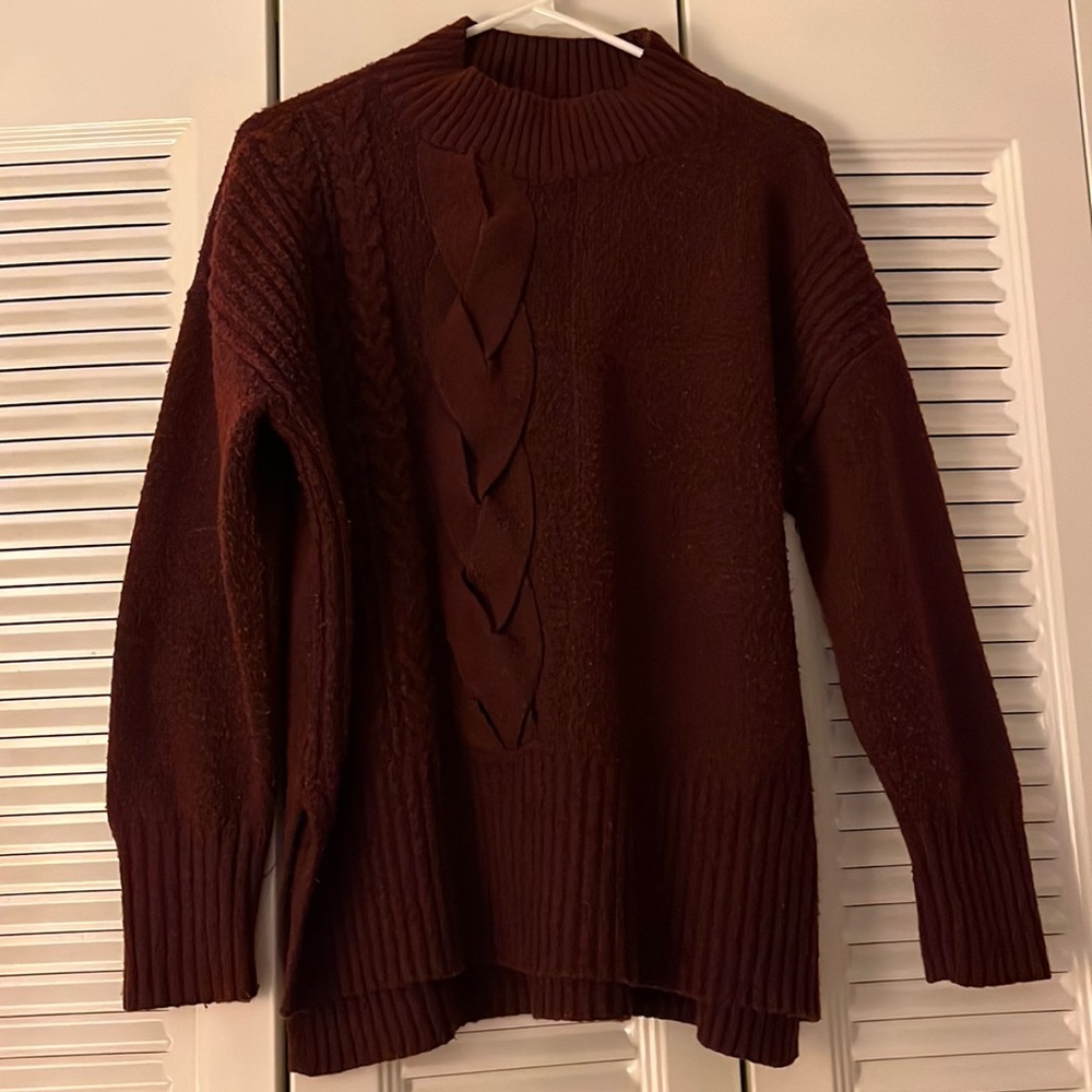 Vera Wang size L color Burgundy